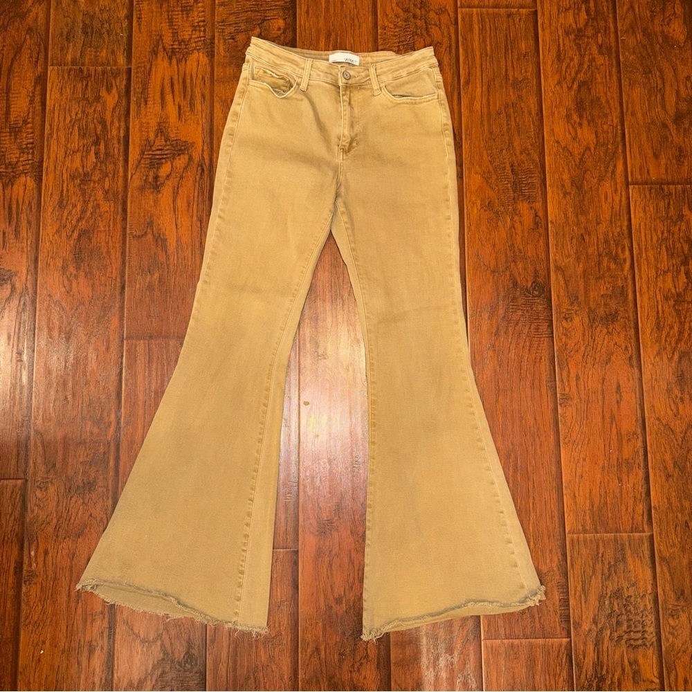 Women’s Vervet Conquer - High Rise Super Flare Jeans Size 29